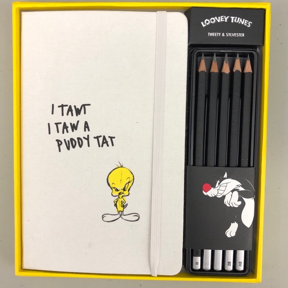 Looney Tunes LTD ED. Sketchbook & Drawing Pencils! - Picture 2 of 7